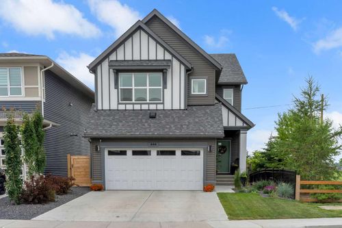 444 Lawthorn Way Se, Airdrie, AB, T4A3M7 | Card Image