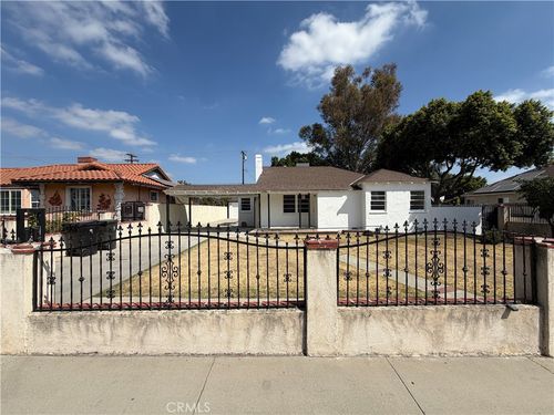644 N Hagar St, San Fernando, CA, 91340-2006 | Card Image