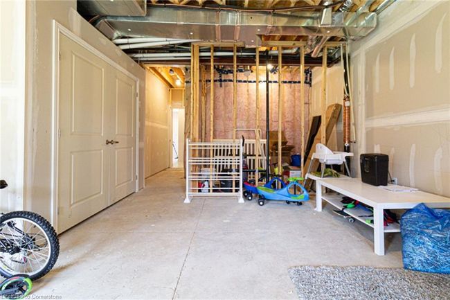 61 - 61 Soho St, Townhouse with 3 bedrooms, 3 bathrooms and 2 parking in Stoney Creek ON | Image 40