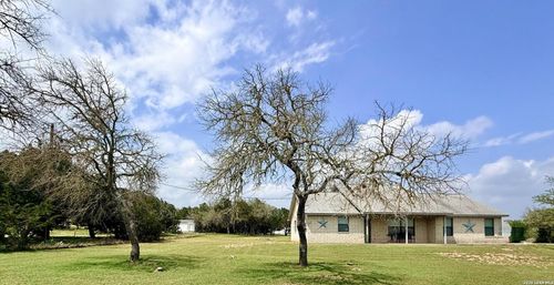 1520 Lakeside Dr, Lakehills, TX, 78063-6577 | Card Image