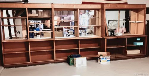 35 State Route 211, Cuddebackville, NY, 12729-5430 | Card Image