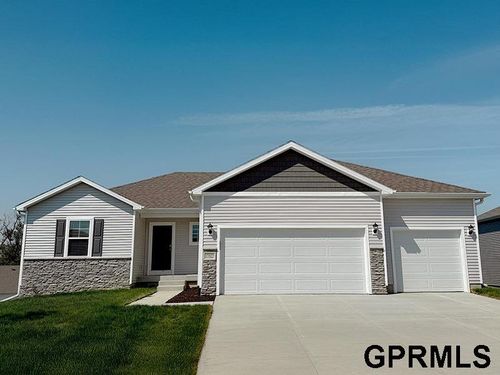 12409 S 205th Ave, Gretna, NE, 68028-8158 | Card Image
