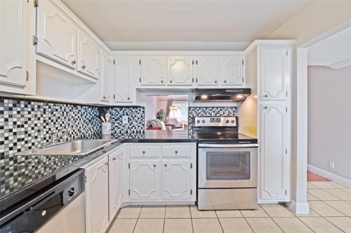 1-3000 Riverside Dr, Coral Springs, FL, 33065-1009 | Card Image