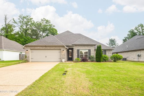 83 Doe Valley Cv, Jackson, TN, 38305-1988 | Card Image