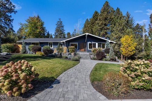 1705 Ne Shepard Rd, Bend, OR, 97701-4166 | Card Image