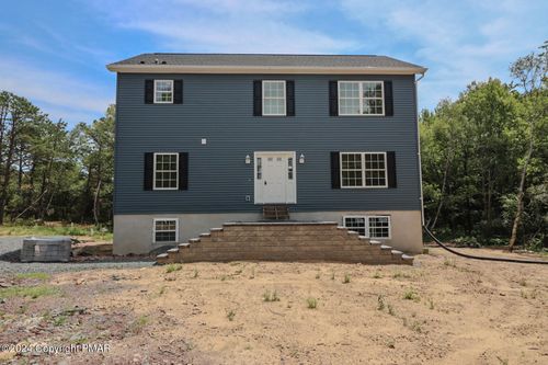 126 Kenealy Ct, Blakeslee, PA, 18610 | Card Image