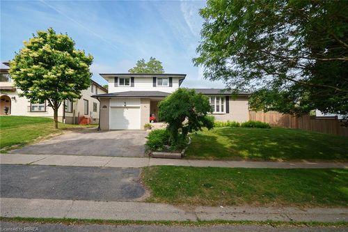41 Westbrier Knoll, Brantford, ON, N3R5W2 | Card Image