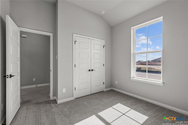 2720 Rio Primero Rd, House other with 4 bedrooms, 2 bathrooms and null parking in Seguin TX | Image 6