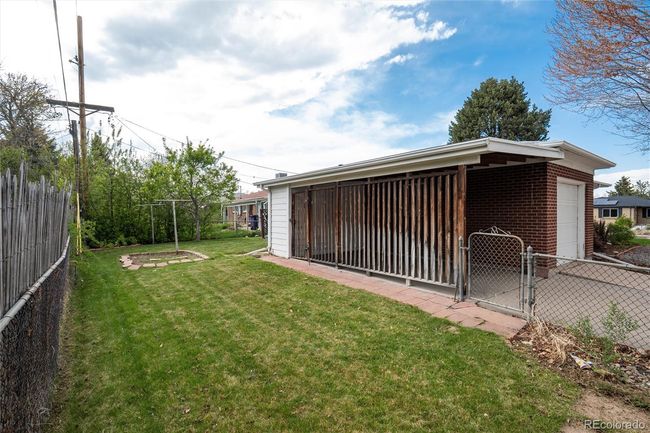 5582 E Colorado Ave, House other with 4 bedrooms, 3 bathrooms and 2 parking in Denver CO | Image 32