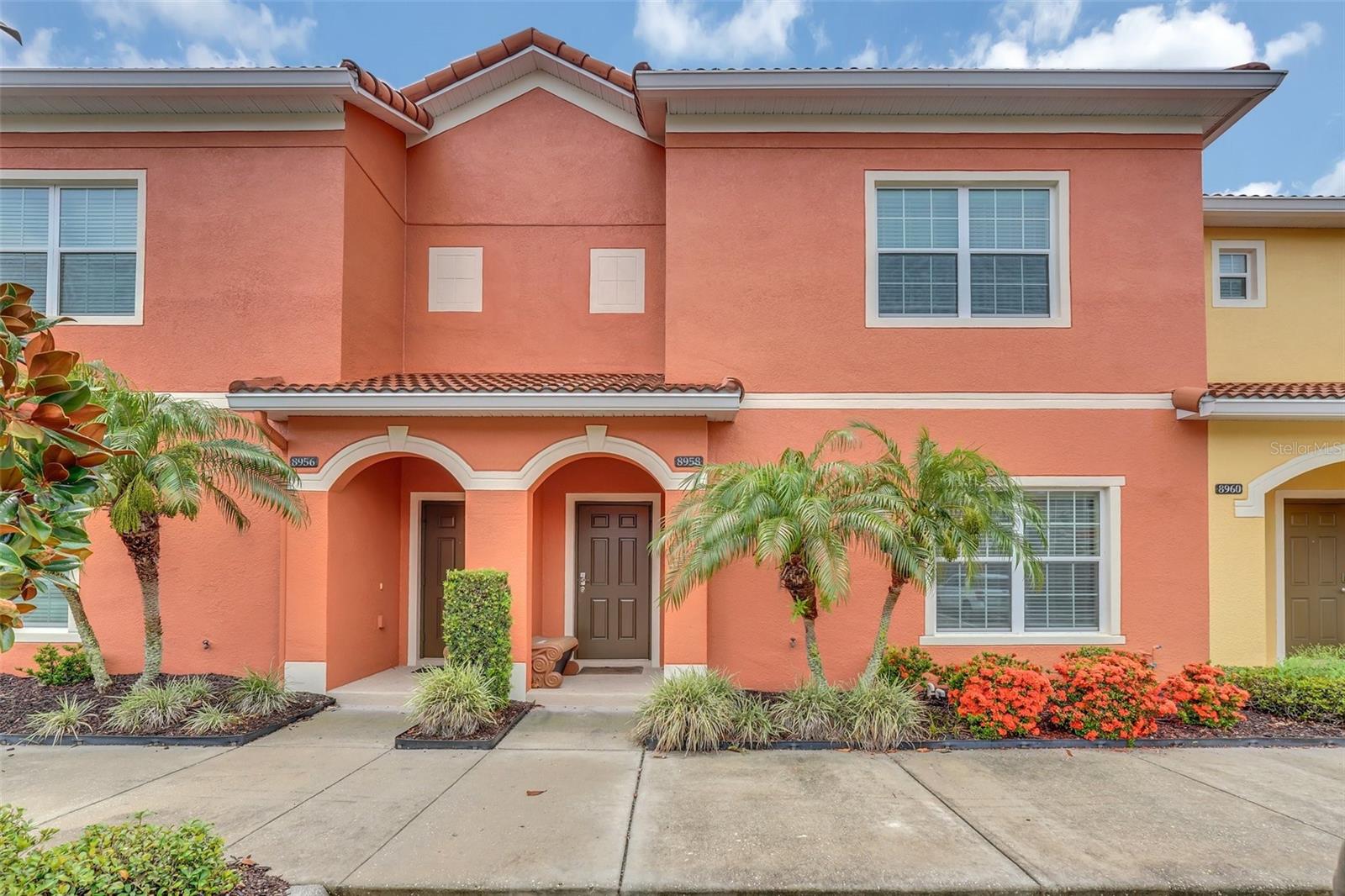 Cat Palm Rd, Kissimmee, FL 34747