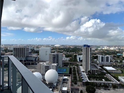 2700-851 Ne 1st Ave, Miami, FL, 33132-1848 | Card Image