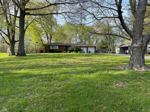5808 E County Road 150 N, Avon, IN, 46123-8634 | Card Image