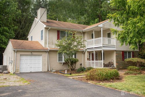 41 Louise Dr, Milltown, NJ, 08850-2176 | Card Image