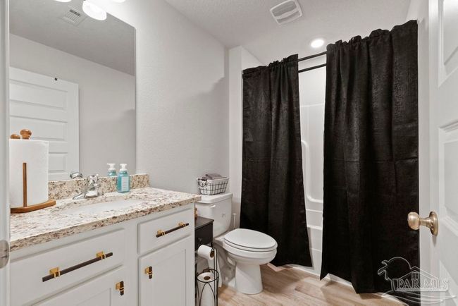 9336 Tara Cir, House other with 4 bedrooms, 2 bathrooms and null parking in Milton FL | Image 26