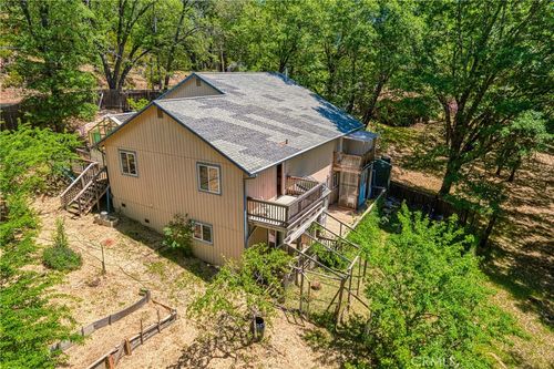 11575 Loch Lomond Rd, Middletown, CA, 95461-9541 | Card Image