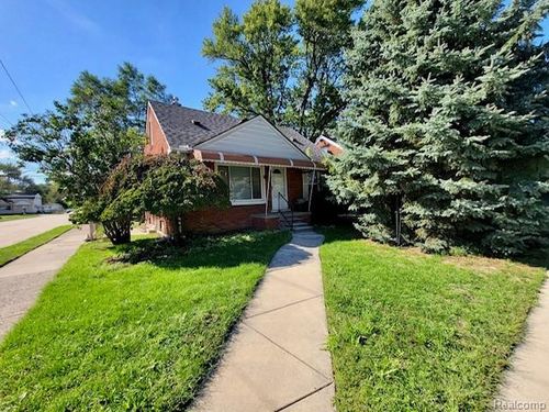 24503 Brittany Avenue, Eastpointe, MI, 48021 | Card Image