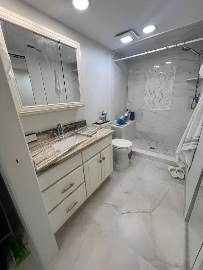 Master Bath | Image 20
