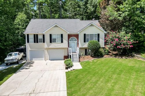 3980 Piper Glen Dr, Buford, GA, 30519-3985 | Card Image
