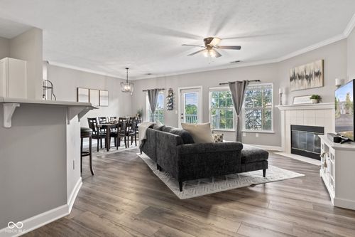 1447 Shadow Ridge Rd, Carmel, IN, 46280-2716 | Card Image