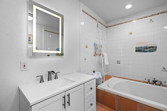 131 Windward Dr, House other with 2 bedrooms, 2 bathrooms and null parking in Port Isabel TX | Image 10