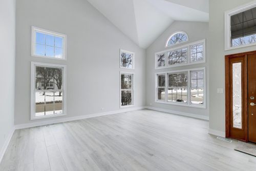 1137 Fieldstone Ln, Bartlett, IL, 60103-1802 | Card Image