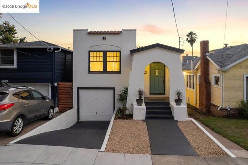 6015 Mauritania Ave, Oakland, CA, 94605-1733 | Card Image