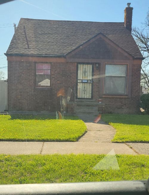 18227 Fenmore St, Detroit, MI, 48235-3254 | Card Image