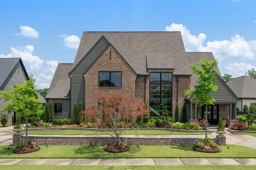 3056 Chapel Woods Cv, Germantown, TN, 38139-2504 | Card Image