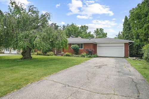 45145 Jeanette Ave, Van Buren Township, MI, 48111-2433 | Card Image