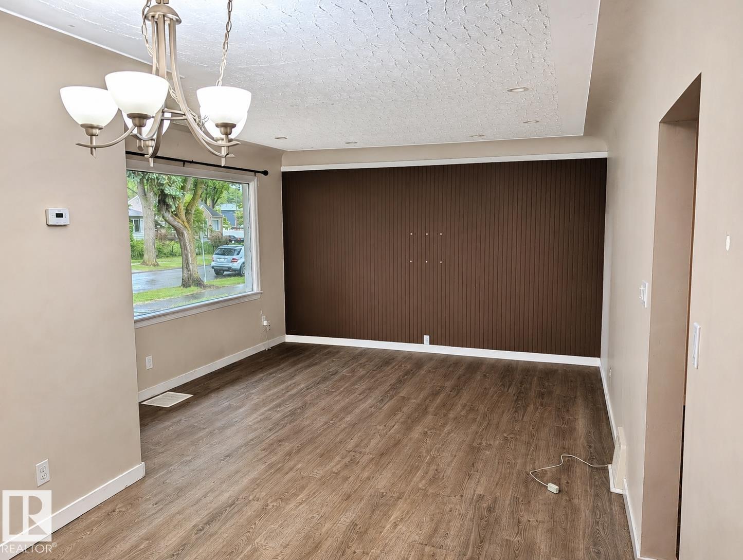 Residential in Edmonton 3