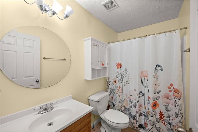 3592 Lakeview Dr, House other with 3 bedrooms, 2 bathrooms and null parking in Gainesville GA | Image 17