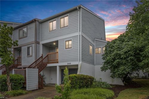 243 Mill Point Dr, Hampton, VA, 23669-3510 | Card Image