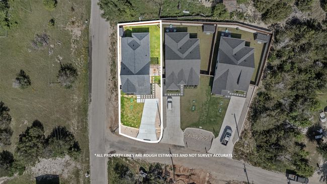 912 Tree Dr, House other with 3 bedrooms, 2 bathrooms and null parking in Granbury TX | Image 36