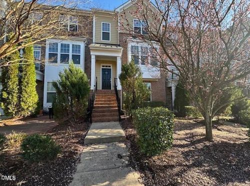 9308 Wooden Rd, Raleigh, NC, 27617-8214 | Card Image