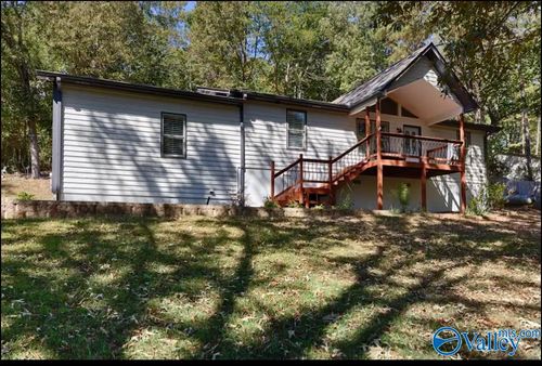 987 Georgia Mountain Rd, Guntersville, AL, 35976-7240 | Card Image