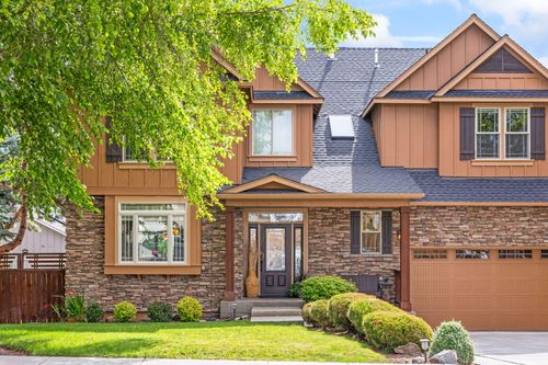 2810 Sw 33rd St, Redmond, OR, 97756-7203 | Card Image