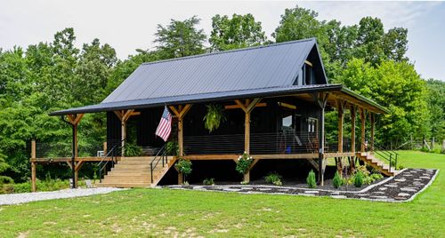 283 Markum Ln, Spencer, TN, 38585-4211 | Card Image