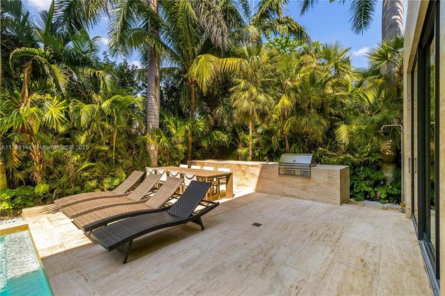 250 Ocean Blvd, House other with 8 bedrooms, 10 bathrooms and null parking in Golden Beach FL | Image 43