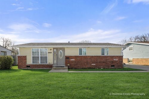16600 Oxford Dr, Markham, IL, 60428-4757 | Card Image