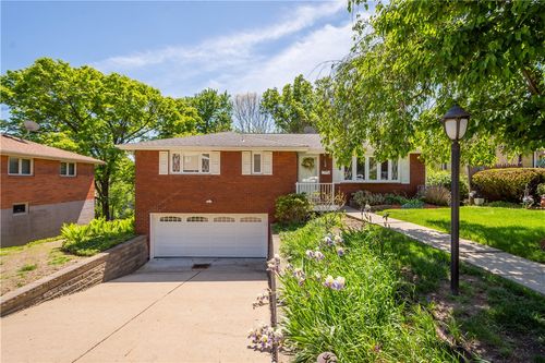 448 Saratoga Dr, Pleasant Hills, PA, 15236-4457 | Card Image