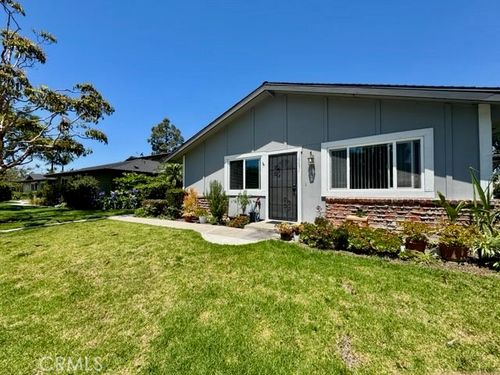 16651 Arbor Cir, Huntington Beach, CA, 92647-7333 | Card Image