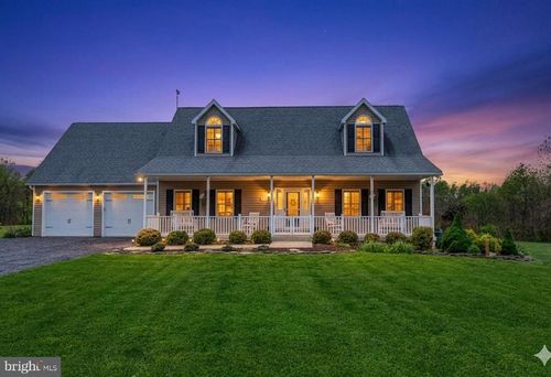 40923 Browns Ln, WATERFORD, VA, 20197-1300 | Card Image