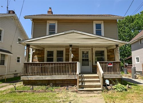 980 Neptune Ave, Akron, OH, 44301-1533 | Card Image
