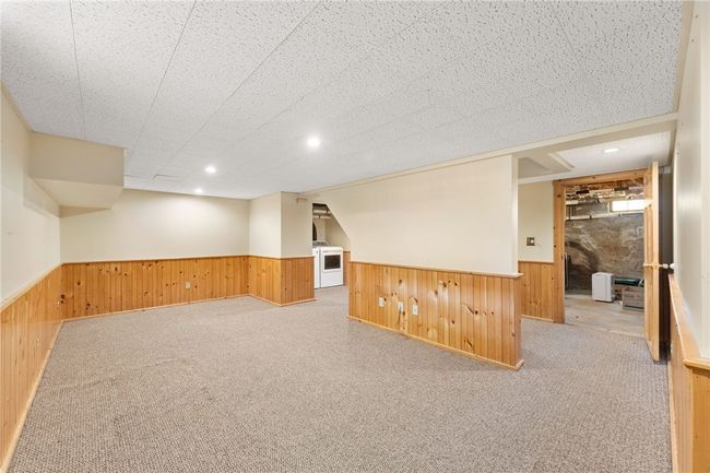 96 Brewster St, House other with 4 bedrooms, 2 bathrooms and 3 parking in Pawtucket RI | Image 16