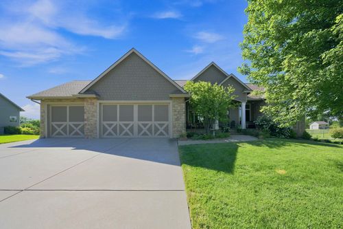 1717 E Elk Ridge Ave, Goddard, KS, 67052 | Card Image