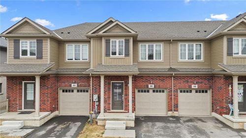 46 Samuel Avenue, Fonthill, ON, L2B5N5 | Card Image