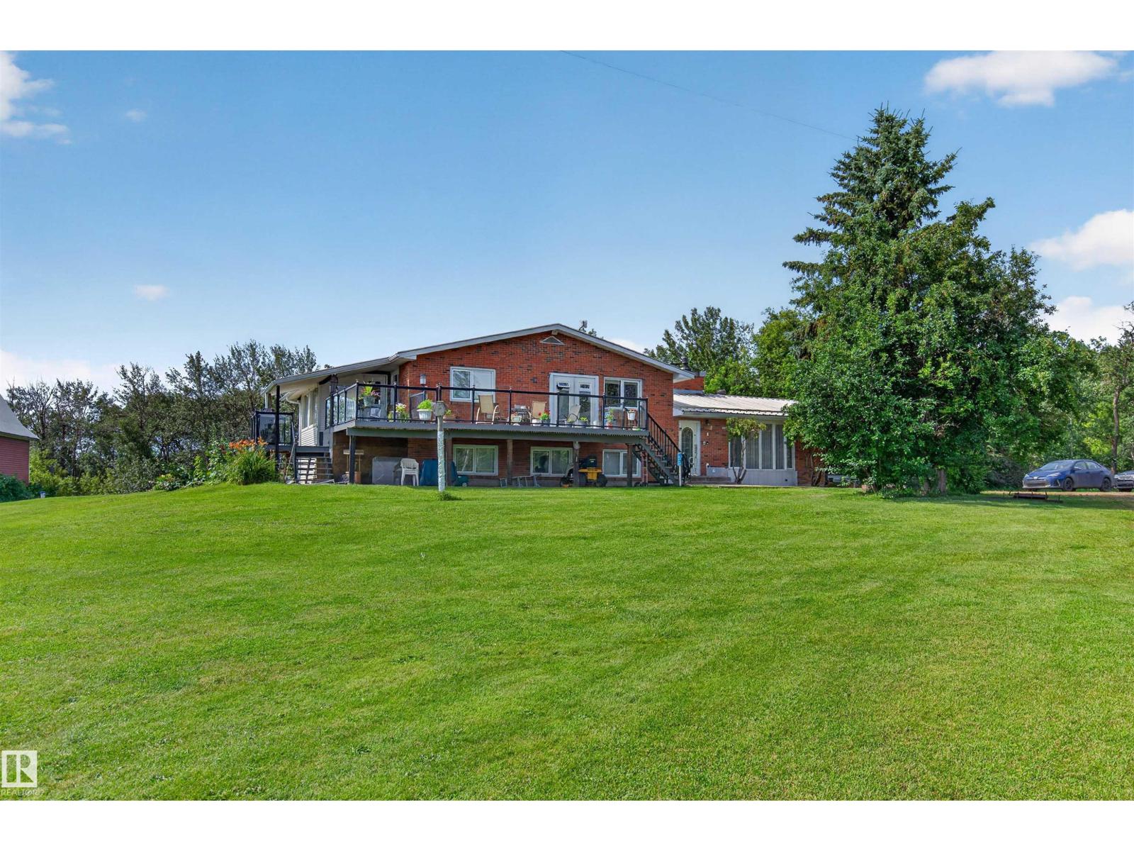 Residential in Rural Sturgeon County