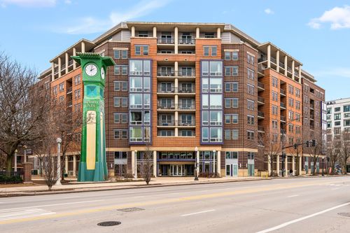 apt-409-437 W Division St, Chicago, IL, 60610-1721 | Card Image