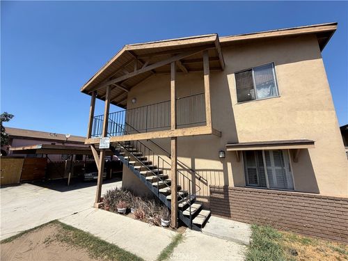 b-4329 E 55th Street, Maywood, CA, 90270 | Card Image