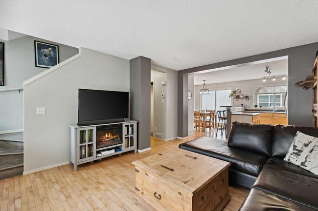165 Mckenzie Towne Gate Se, Townhouse with 2 bedrooms, 3 bathrooms and 2 parking in Calgary AB | Image 7